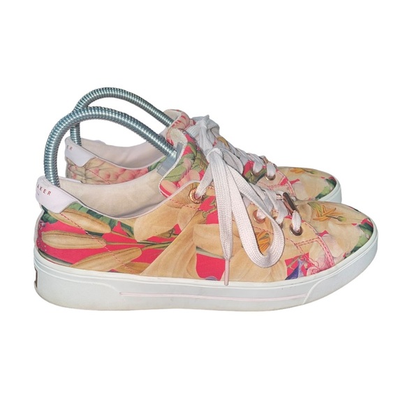 Ted Baker satin floral print lace up sneaker shoes. Size 9. EUC. - Picture 2 of 8